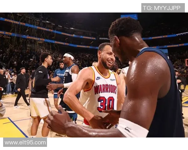 2019年11月10日勇士与雷霆激战回顾精彩瞬间与赛后分析