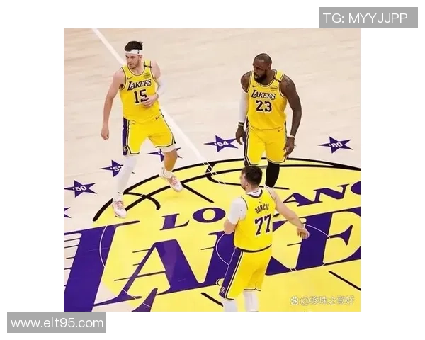 湖人对阵雷霆2012季后赛首战回顾与精彩瞬间分析